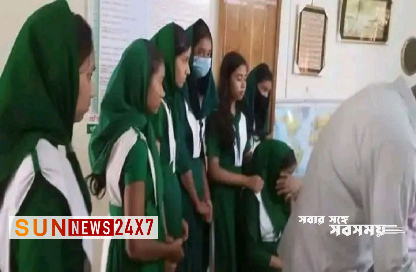 বাংলাদেশঃ  বোরকা পড়ে স্কুলে আসায় ছাত্রীকে শাস্তি