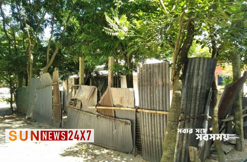 বাংলাদেশঃ বোয়ালমারীতে বোনের বিরুদ্ধে বাড়ি দখলের অভিযোগ বাংলাদেশঃ বোয়ালমারীতে বোনের বিরুদ্ধে বাড়ি দখলের অভিযোগ