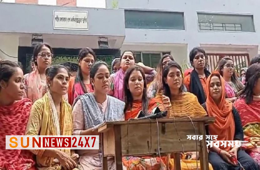 বাংলাদেশঃ ইডেন কলেজ ছাত্রলীগের কমিটি স্থগিত বাংলাদেশঃ ইডেন কলেজ ছাত্রলীগের কমিটি স্থগিত