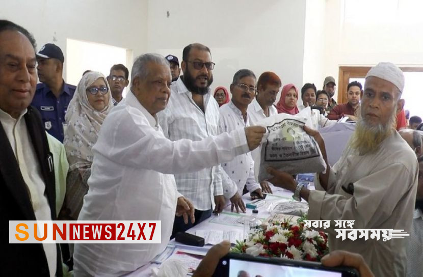 বাংলাদেশঃ দেশ আজ খাদ্যে স্বয়ংসম্পূর্ণ বাংলাদেশঃ দেশ আজ খাদ্যে স্বয়ংসম্পূর্ণ