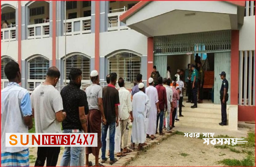 চট্টগ্রাম-১০ উপ নির্বাচন: ভোট গ্রহণ চলছে