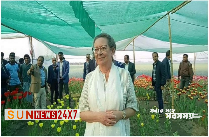 বাংলাদেশঃ তেঁতুলিয়ায় টিউলিপ বাগানে ড্যানিশ রাষ্ট্রদূত বাংলাদেশঃ তেঁতুলিয়ায় টিউলিপ বাগানে ড্যানিশ রাষ্ট্রদূত