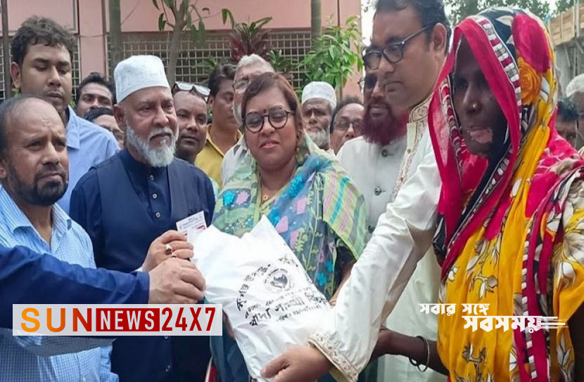 বাংলাদেশ: সুন্দরগঞ্জে নগদ অর্থ ও খাদ্য সামগ্রী বিতরণ বাংলাদেশ: সুন্দরগঞ্জে নগদ অর্থ ও খাদ্য সামগ্রী বিতরণ