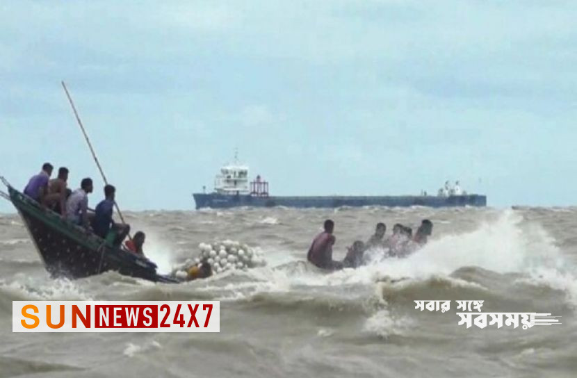 বাংলাদেশ: কক্সবাজারে ট্রলারডুবি, নিখোঁজ ১৫ বাংলাদেশ: কক্সবাজারে ট্রলারডুবি, নিখোঁজ ১৫