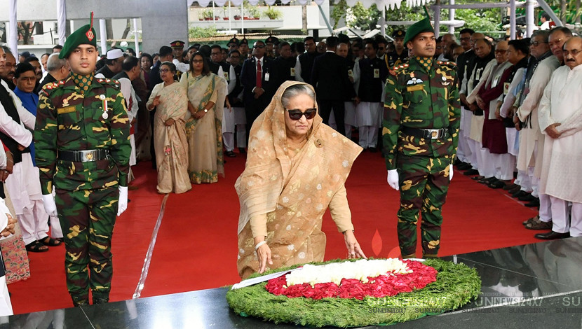 জন্মশতবার্ষিকীতে বঙ্গবন্ধুর প্রতিকৃতিতে শ্রদ্ধা প্রধানমন্ত্রীর