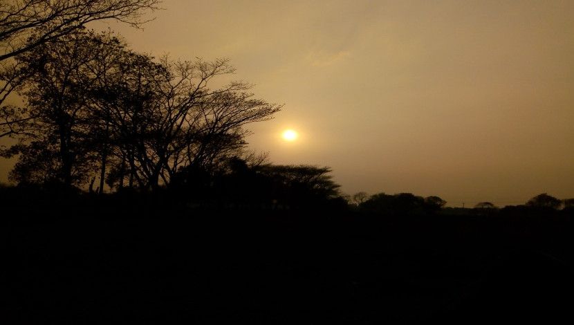 গোধূলি...! (ছবি- মেহেদী হাসান রাজু )