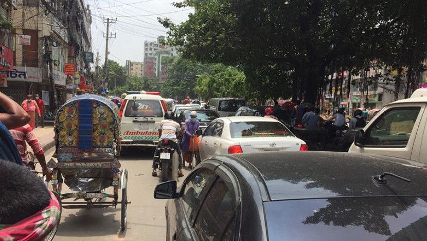 লকডাউনে জ্যাম! ছবি: সাননিউজ