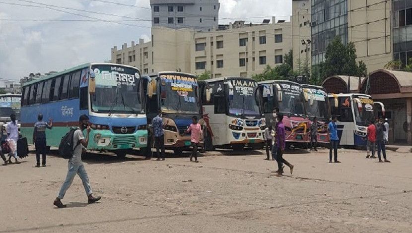 নাড়ির টানে  বাড়ির পথে। ছবি: সান নিউজ