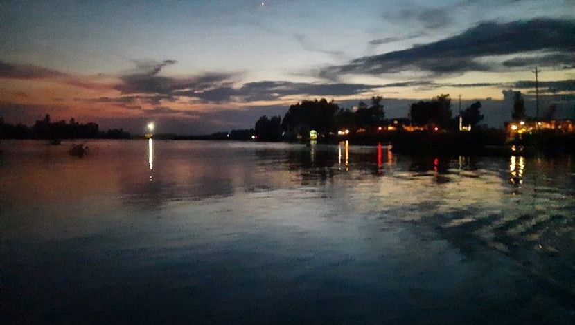 নাটোরের চলনবিলের রাতের  চিত্র।