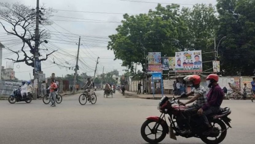 বিভিন্ন এলাকা আজকেও ফাঁকা   ছবি : জাহিদ রাকিব