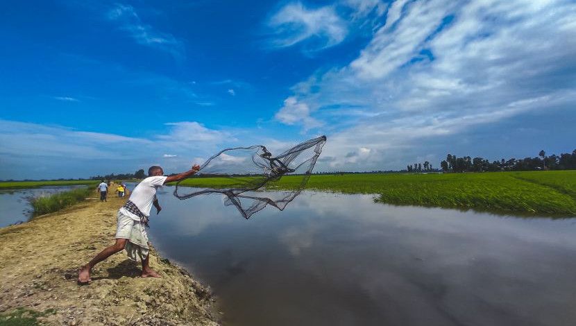 বাংলাদেশের প্রাচীন মাছ ধরার উপকরণ জাল। এর মধ্যে ঝাঁকি জাল অন্যতম। ছবি-শুভ