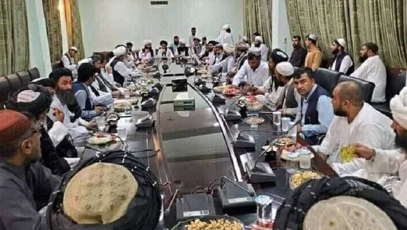 আফগানিস্তানে বৈঠকে করেন দেশটিতে ক্ষমতা গ্রহণ করা বিদ্রোহী সংগঠনটির নেতৃবৃন্দ। ছবি: ইন্টারনেট