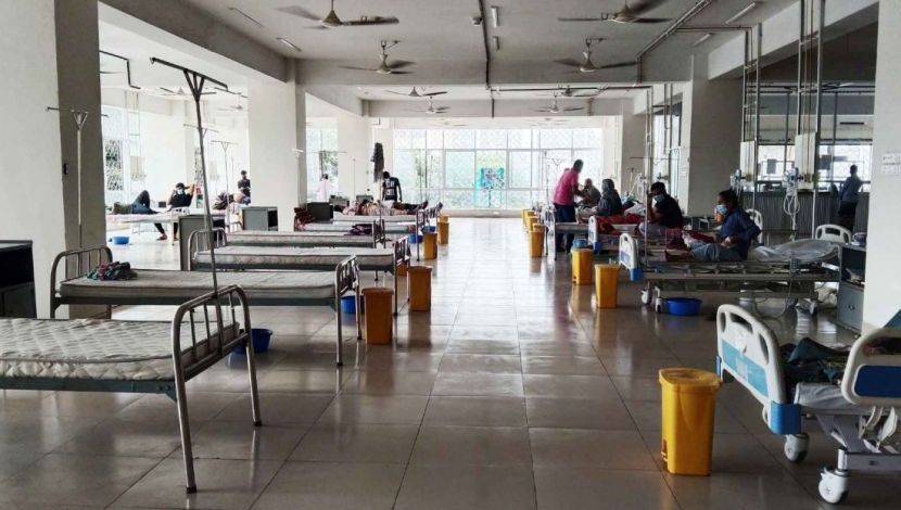 বর্তমানে কোভিড রোগী ও মৃত্যু অনেকটাই কমে এসেছে। মহাখালী ডিএনসিসি কোভিড হাসপাতাল, মহাখালী,  ছবি: আলী হোসেন মিন্টু