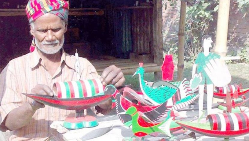 নৌকাই তার ধ্যান-জ্ঞান, নৌকাই তার স্বপ্ন, নৌকায় জীবিকা ও ভালোবাসার প্রতীক। মুক্তিযুদ্ধের ৫০তম বছরে স্বীকৃতি মিললো এই সম্মুখযোদ্ধার।