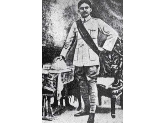 সৈনিক নজরুল 
