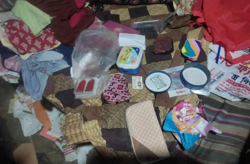 বোয়ালমারীতে দুর্ধর্ষ ডাকাতি, স্বর্ণালঙ্কারসহ কোটি টাকার মালামাল লুট