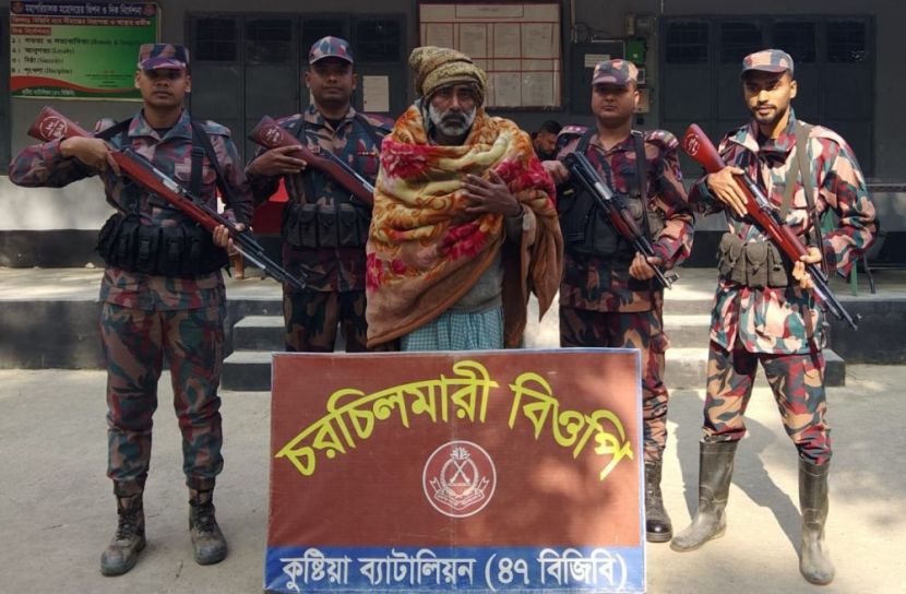 কুষ্টিয়া সীমান্তে ভারতীয় নাগরিক আটক