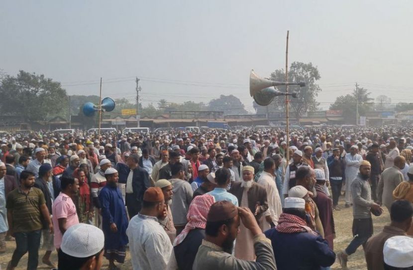 কুষ্টিয়ায় আবুল হাশেমের দাফন, সর্বস্তরের মানুষের শ্রদ্ধা
