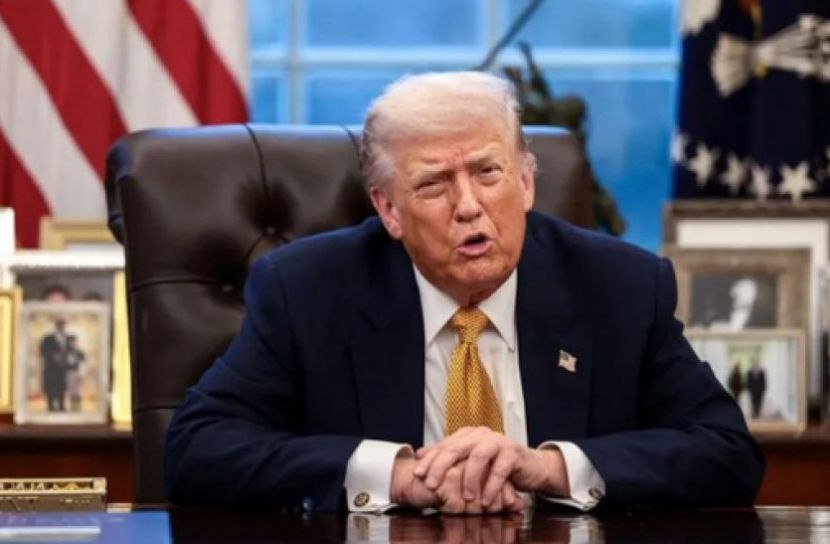 ‘বোর্ড অব পিসে’-এ যোগ না দিলে ফরাসি পণ্যের ওপর ২০০ শতাংশ শুল্ক বসাবেন ট্রাম্প