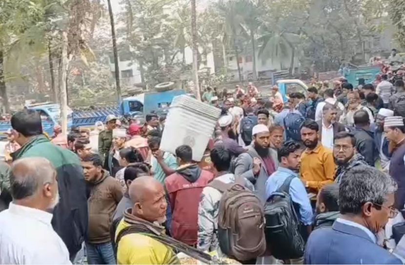 মোরেলগঞ্জে ৬০ কেন্দ্র অধিক ঝুঁকিপূর্ণ নিরাপত্তায় ৬ স্তরের বলয়