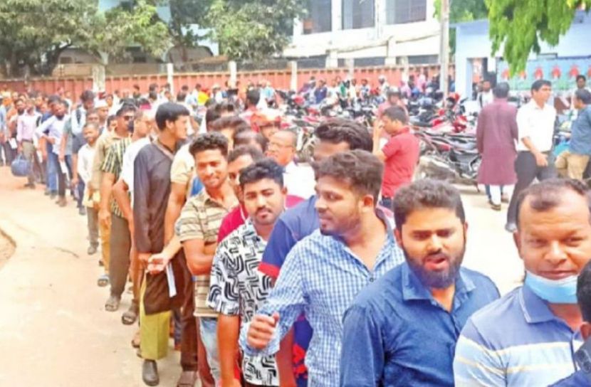 ভোগান্তি থেকে  বিশৃঙ্খলার শঙ্কা