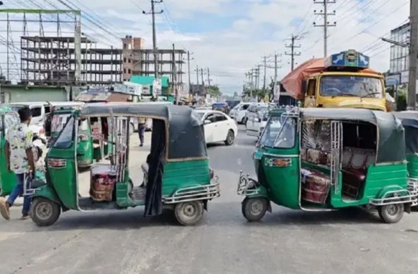 গ্যাসের দাবিতে জামালপুর-টাঙ্গাইল-ঢাকা মহাসড়ক অবরোধ
