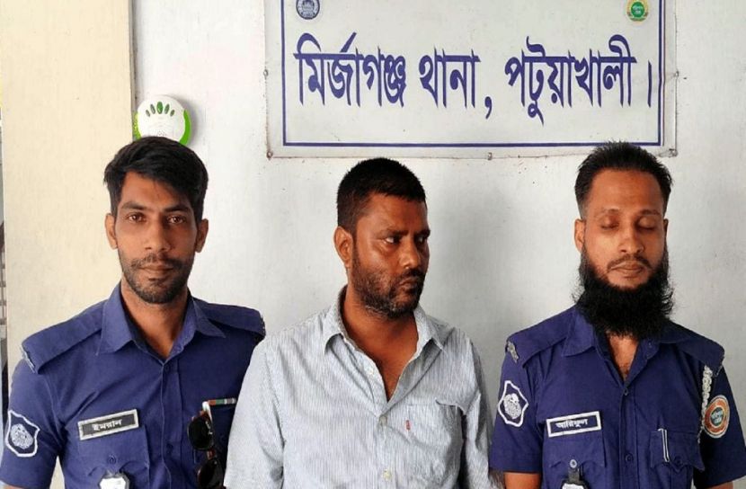 জামিন না পেয়ে আইনজীবী ও স্ত্রীকে কুপিয়ে জখম, মূল আসামি গ্রেফতার