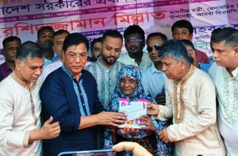 শাহবাগের ফুটপাত থেকে নিজের ঘরে গোলাপি বেগম
