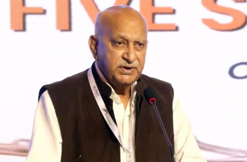 ভারত-বাংলাদেশ দীর্ঘস্থায়ী বন্ধন সাময়িক ঝড়ে মুছে যাবে না: এম জে আকবর