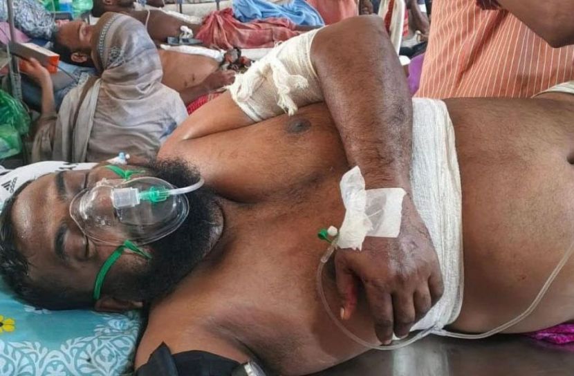 আজানরত অবস্থায় মোয়াজ্জিনকে ছুরিকাঘাত, অবস্থা আশঙ্কাজনক