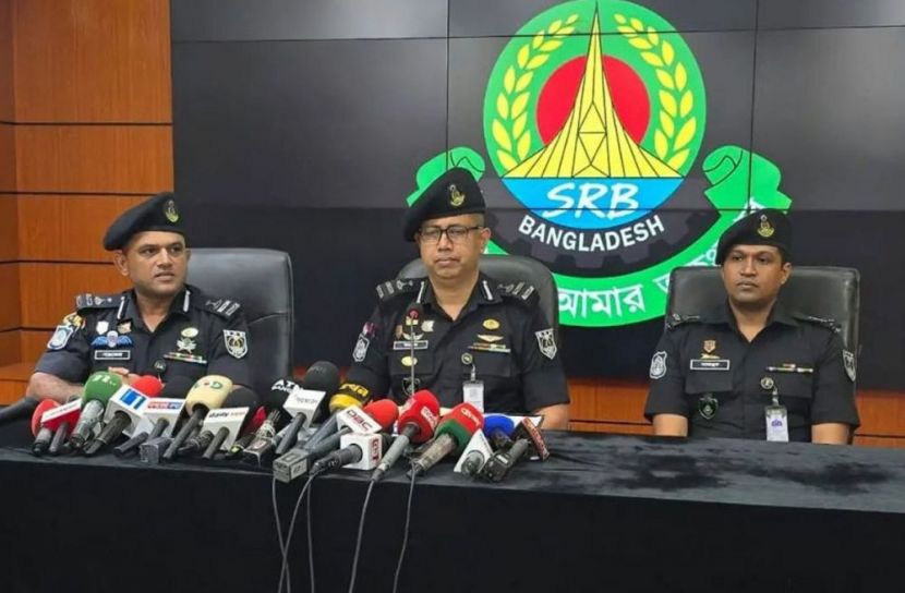 প্রশ্নপত্র ফাঁস চক্রের মূল হোতাসহ ৭ সরকারি-বেসরকারি কর্মচারি গ্রেপ্তার
