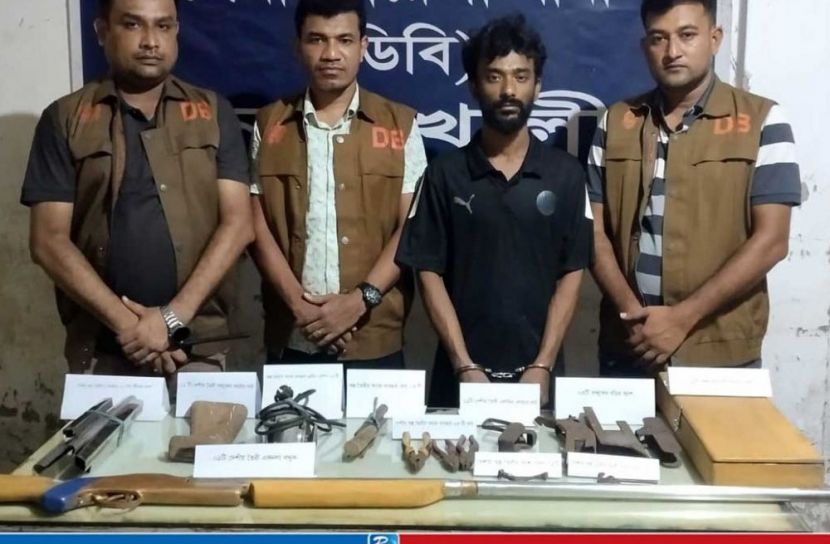 নোয়াখালীতে দেশীয় বন্দুকসহ অস্ত্র তৈরির এক কারিগর গ্রেপ্তার