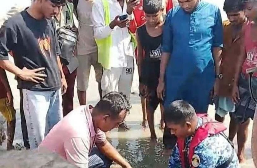 ইনানী সৈকতে গোসল করতে নেমে মাদ্রাসা ছাত্রের করুণ মৃত্যু